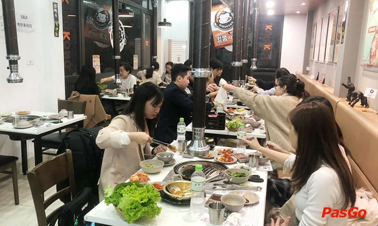 nha-hang-box-bbq-hoang-cong-chat-11