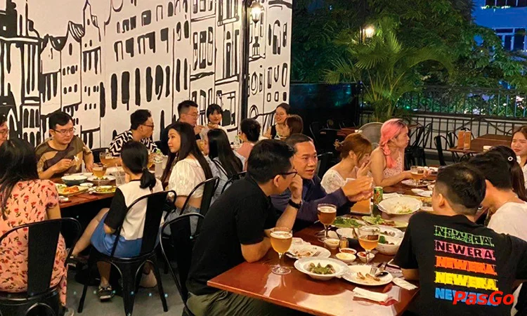 nha-hang-brux-belgian-capital-beer-tran-quoc-hoan-11