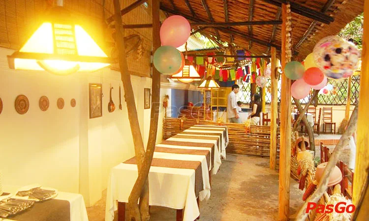 nha-hang-budmo-to-ngoc-van-slide-10