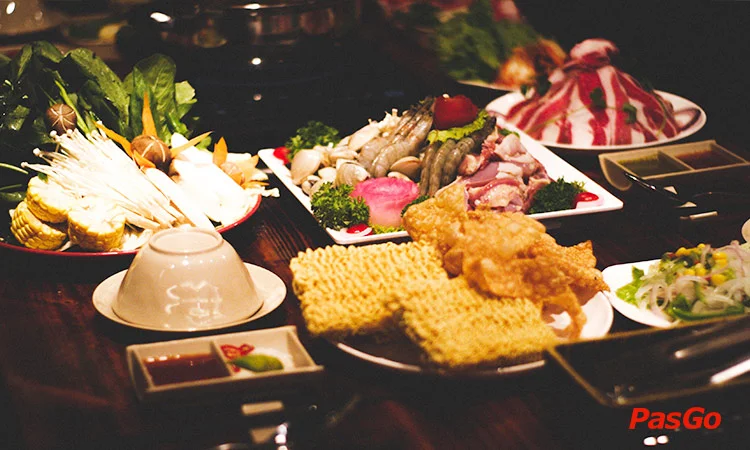 nha-hang-buffet-bbq-hotpot-hongkong-new-cau-giay-7