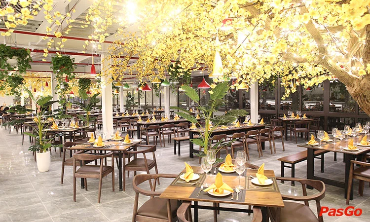 nha-hang-lau-duc-troc-truong-dinh-10