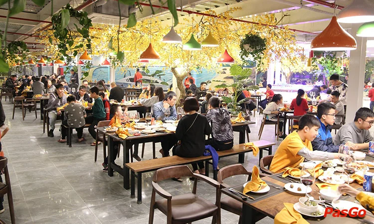 nha-hang-lau-duc-troc-truong-dinh-11