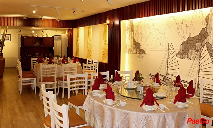 nha-hang-buffet-ganh-khach-san-bong-sen-15