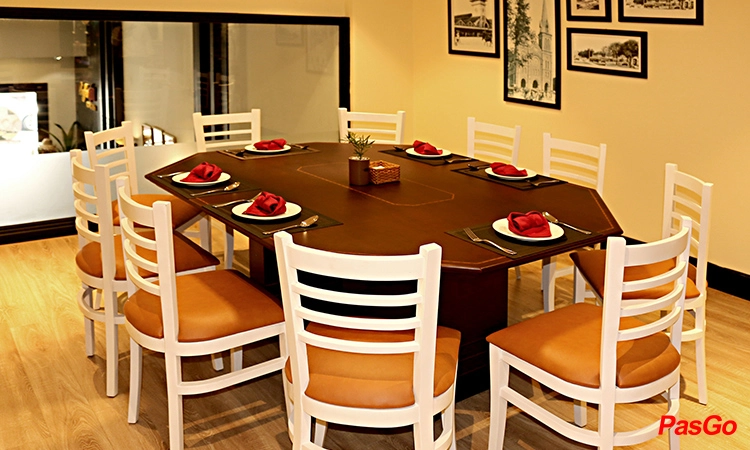 nha-hang-buffet-ganh-khach-san-bong-sen-17