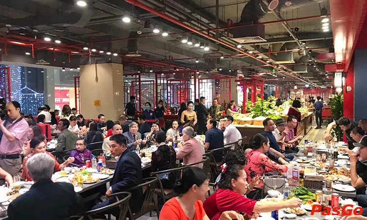 Nhà hàng Buffet Hải sản & Dimsum Cửu Vân Long Trần Phú 11