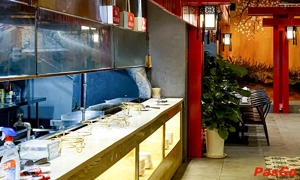 Nhà hàng Buffet Hải sản & Dimsum 8Cửu Vân Long Trần Phú 