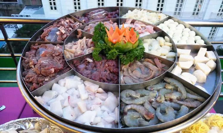 nha-hang-buffet-khach-san-hương-sen-slide-10