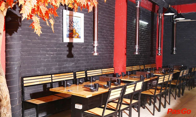 nha-hang-buffet-lau-nuong-nhat-nhat-11