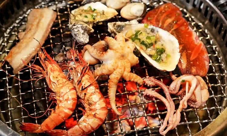 nha-hang-buffet-lau-nuong-sariwon-big-c-4