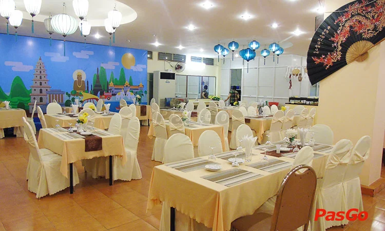 nha-hang-buffet-nu-cuoi-nguyen-thi-minh-khai-slide-11