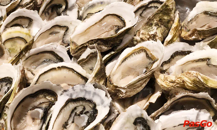 nha-hang-buffet-sen-xanh-le-van-luong-slide-9