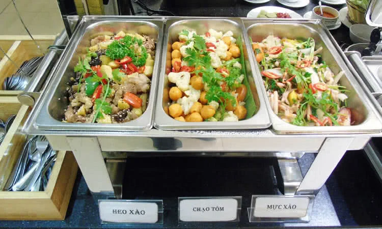 nha-hang-buffet-trua-blue-diamond-thu-khoa-huan-6