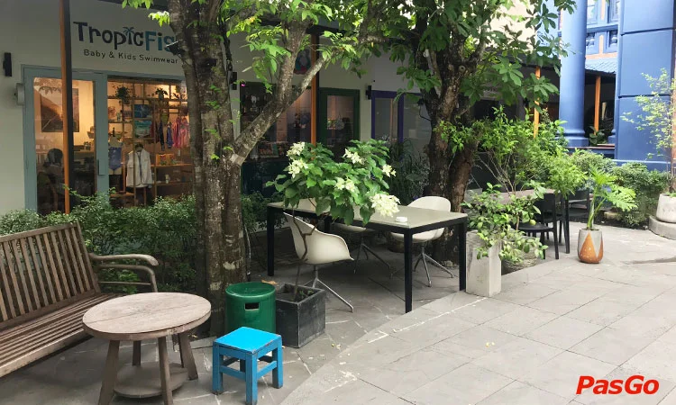 nha-hang-bunnys-kitchen-xuan-thuy-9