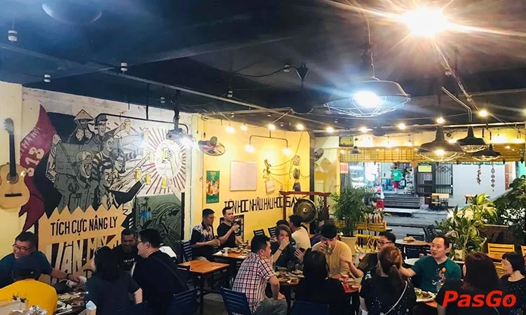Nhà hàng Bzone Bia Hơi Hà Nội 313 Nguyễn Trọng Tuyển Chuyên món Việt & Bia 10