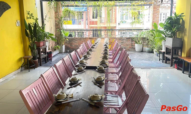 Nhà hàng Bzone Bia Hơi Hà Nội 313 Nguyễn Trọng Tuyển Chuyên món Việt & Bia 12