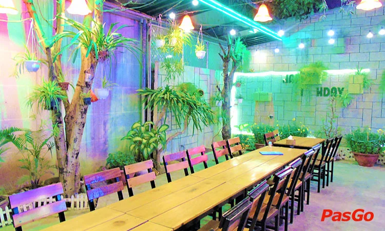 nha-hang-cay-dua-1-nguyen-tat-thanh-slide-10