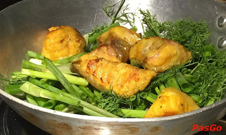 Nhà hàng Chả Cá Lăng Lò Sũ Chả cá lăng ngon đúng điệu 3