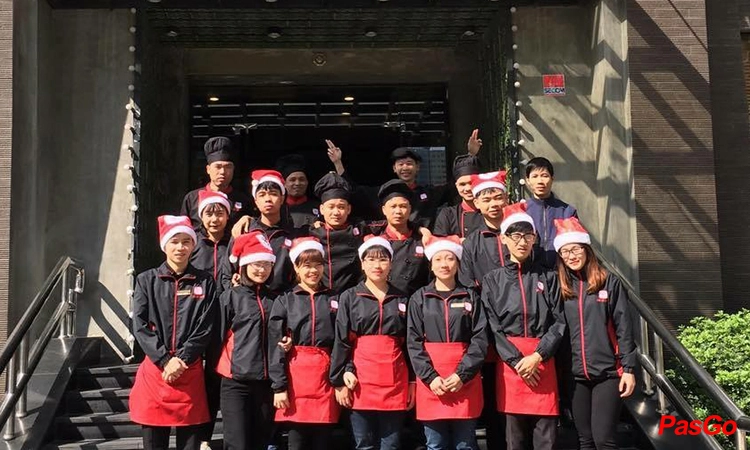 nha-hang-cha-ca-ngon-nguyen-co-thach-slide-9