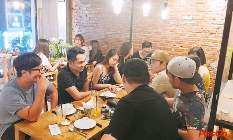 nha-hang-thai-chai-talay-xa-dan-slide-12