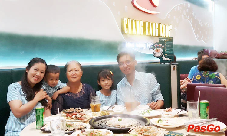 nha-hang-chan-kang-kung-cong-hoa-12