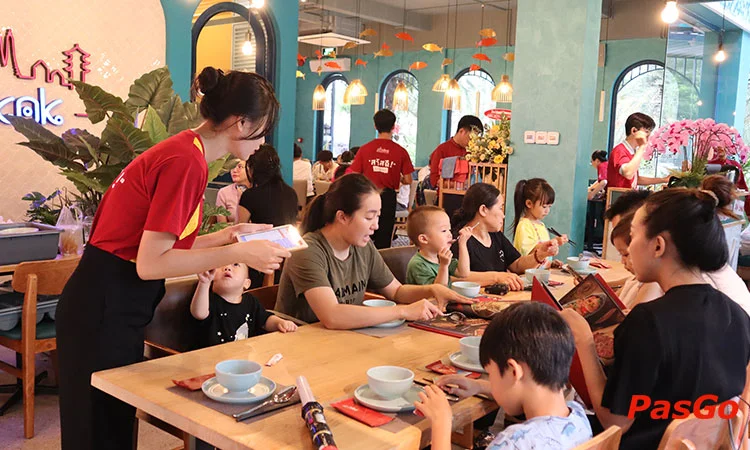 Nhà hàng Chang Cảnh Viên quận 7 chuyên món Thái hiện đại 10