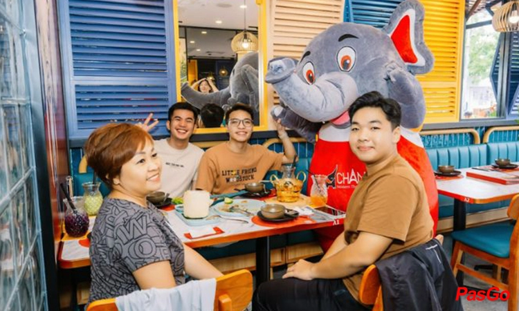 Nha-hang-chang-le-dai-hanh-12