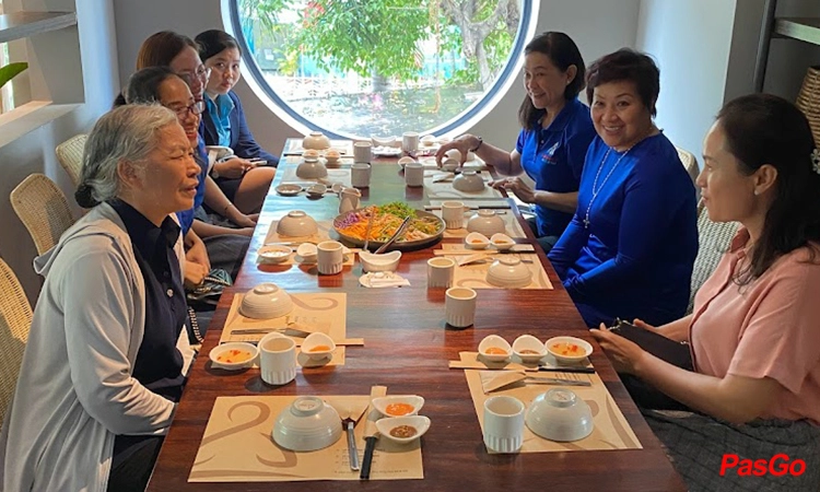 nha-hang-chay-an-cafe-pham-thai-buong-12