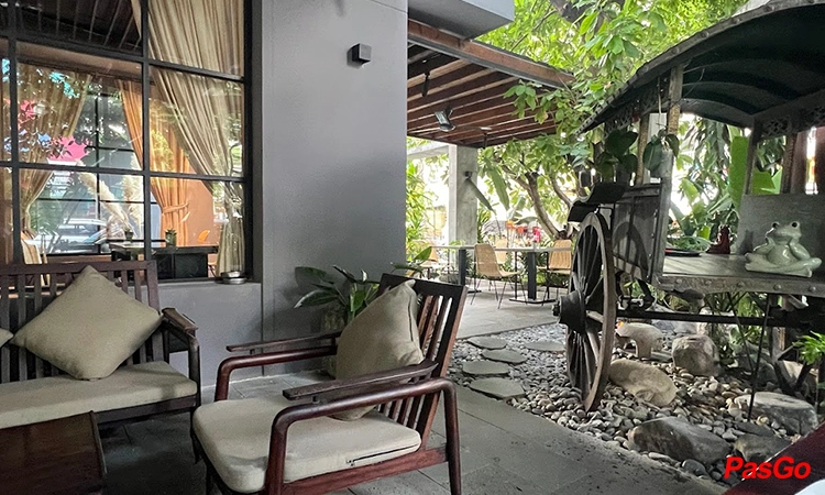 nha-hang-chay-an-cafe-pham-thai-buong-9