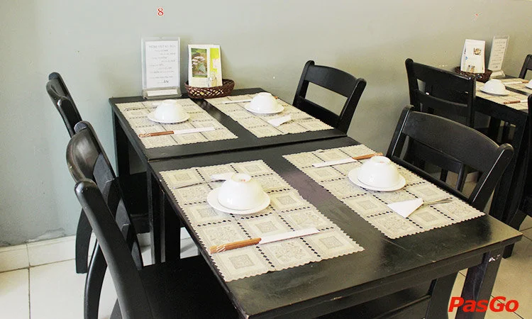 nha-hang-an-nhien-thu-slide-10