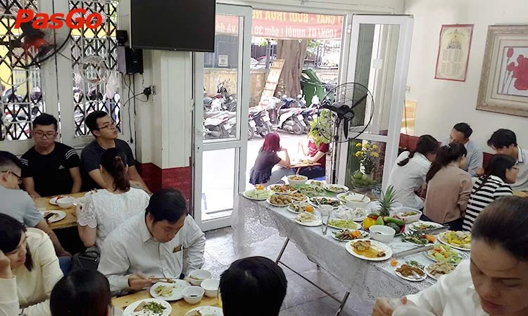 nha-hang-com-chay-an-phuc-thai-ha-slide-9