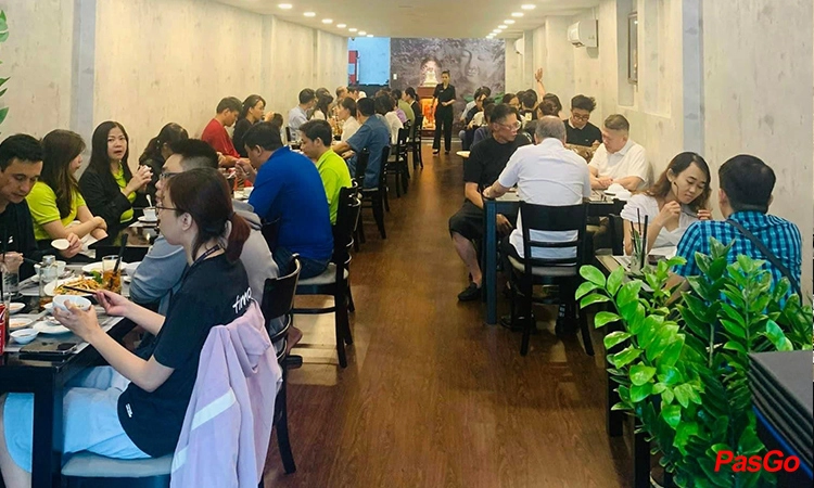 Nha-hang-chay-araham-nguyen-thi-minh-khai-9