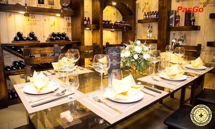 nha-hang-cheer-house-le-ngo-cat-slide-12