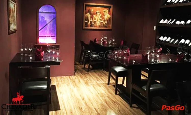 nha-hang-chevalier-truong-dinh-slide-10