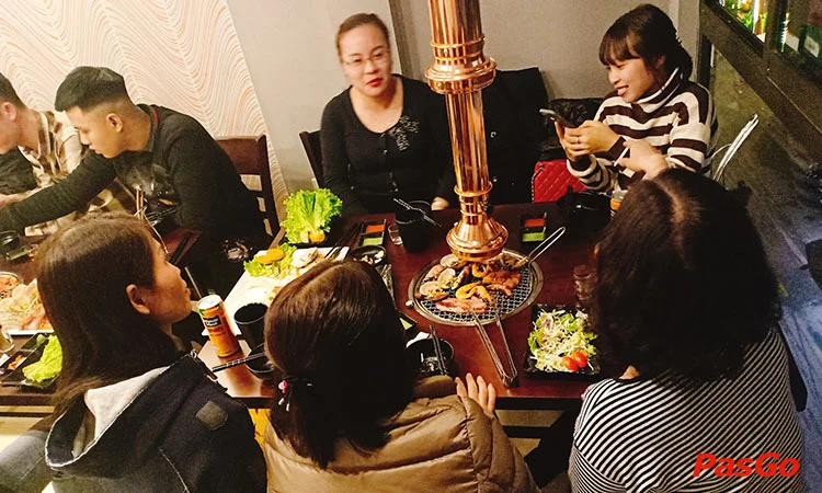 nha-hang-chubin-brothers-tay-son-10