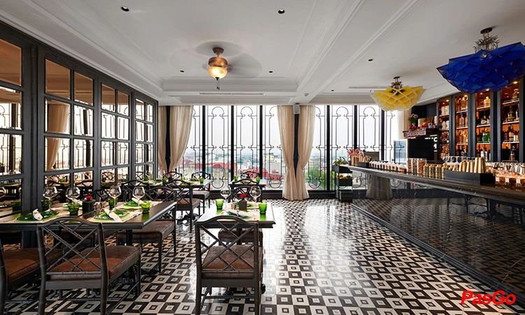 nha-hang-cloud-nine-hang-be-8