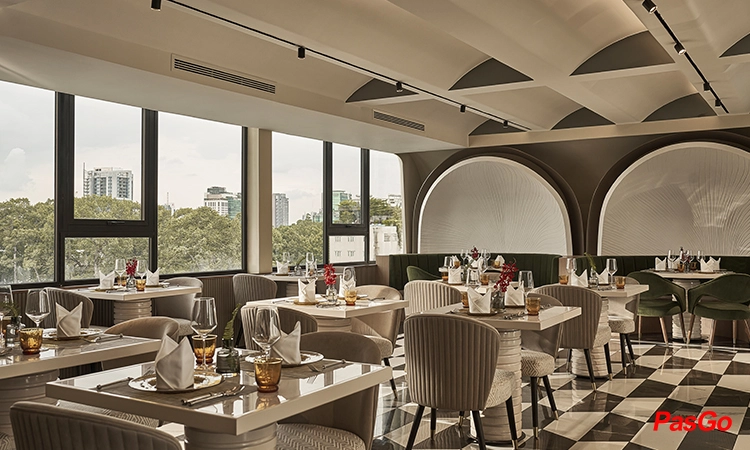 nha-hang-cloud-nine-sai-gon-restaurant-ly-tu-trong-7