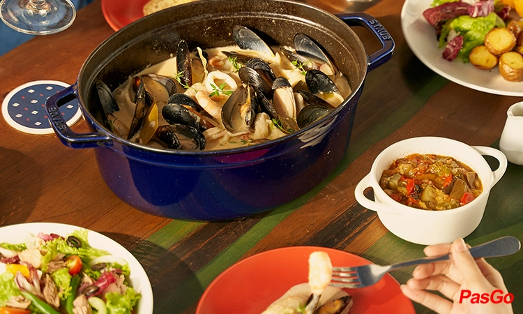 Nhà hàng Cocotte Lê Thánh Tôn French Bistro & Wine 4