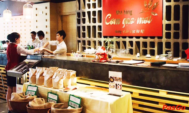 nha-hang-com-gao-moi-hoang-dao-thuy-12
