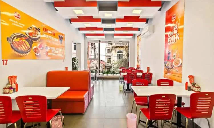 nha-hang-com-nieu-kombo-pham-ngoc-thach-slide-10