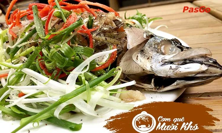 nha-hang-com-que-muoi-kho-nguyen-van-troi-11