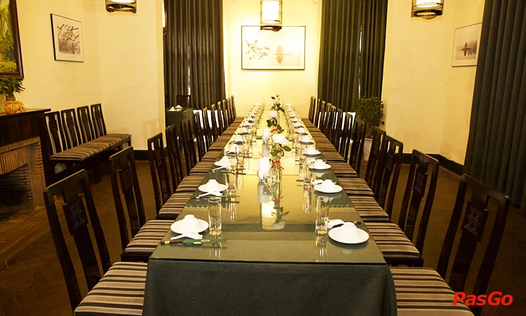 nha-hang-com-tien-vua-trang-tien-12