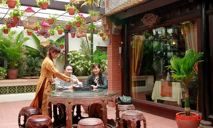 nha-hang-com-viet-pham-hong-thai-slide-11