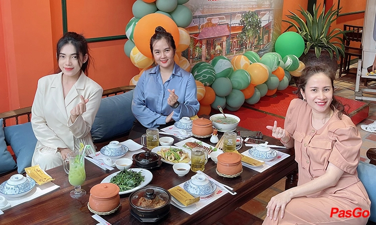 nha-hang-com-villa-79-suong-nguyet-anh-17