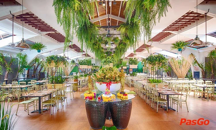 nha-hang-con-ga-trong-vo-van-kiet-slide-10