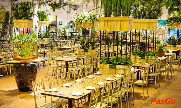 nha-hang-con-ga-trong-vo-van-kiet-slide-11