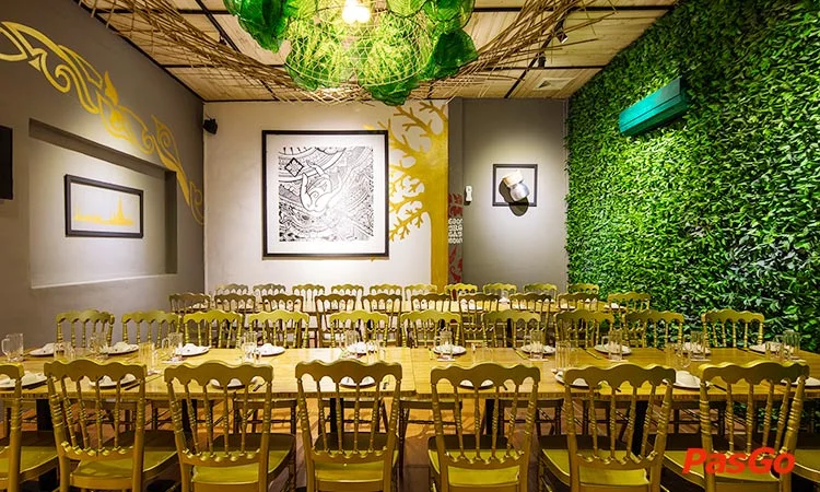 nha-hang-con-ga-trong-vo-van-kiet-slide-99