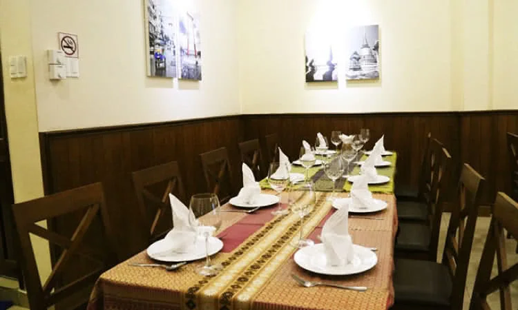 nha-hang-con-voi-vang-tran-quoc-hoan-9