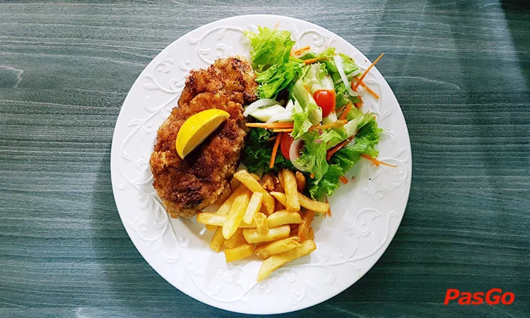 nha-hang-confidant-restaurant-and-bar-quan-7-6