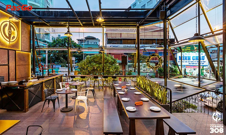 nha-hang-corner-308-quan-3-12