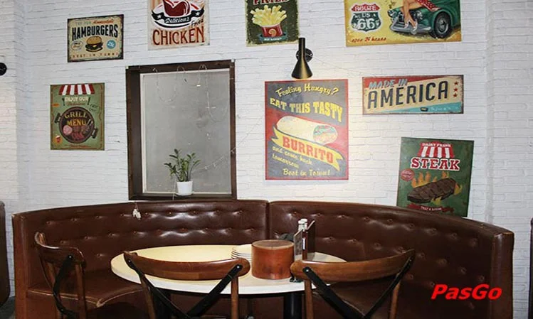 Nha-hang-Cowboy-jack's-slide-vo-van-tan-6